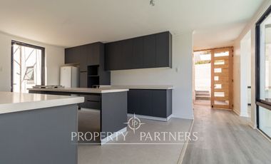 Excelente oportunidad! Casa con 1.000 metros de terreno en Lo Cañas - Exclusivo sector de La Florida.