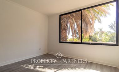 Excelente oportunidad! Casa con 1.000 metros de terreno en Lo Cañas - Exclusivo sector de La Florida.