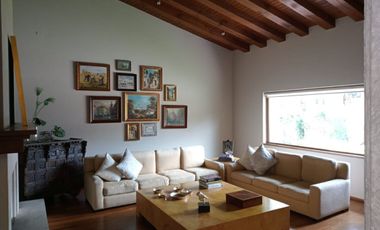 Casa en venta en Club de Golf  Los Encinos