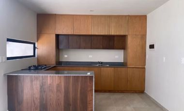 Casa en venta  ubicada en Temozón Norte  Mérida
