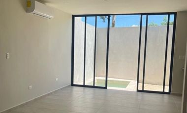 Casa en venta  ubicada en Temozón Norte  Mérida
