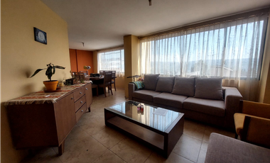 VENDO CASA CON DOS DEPARTAMENTOS SECTOR MASTODONTES  (VERB)