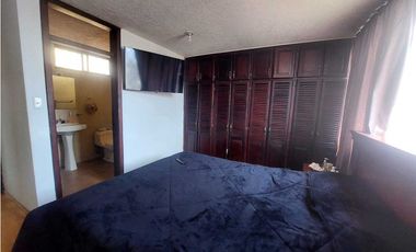 VENDO CASA CON DOS DEPARTAMENTOS SECTOR MASTODONTES  (VERB)