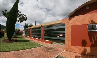 CASA EN VENTA, CAJICA