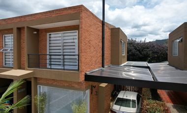 CASA EN VENTA, CAJICA