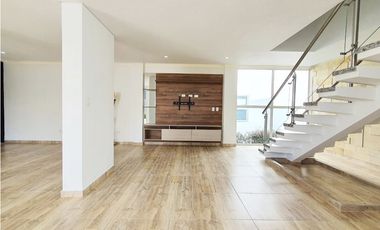Se venden espectaculares casas sobre planos en conjunto campestre