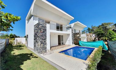 Se venden espectaculares casas sobre planos en conjunto campestre