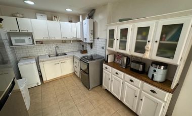 Venta Excelente PH 4 ambientes c Patio y Terraza - Villa Urq