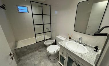 Venta Excelente PH 4 ambientes c Patio y Terraza - Villa Urq