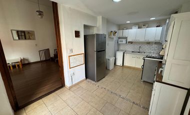 Venta Excelente PH 4 ambientes c Patio y Terraza - Villa Urq