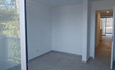 VENTA - OPORTUNIDAD Departamento 2amb en  Canning