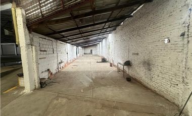 VENTA GRANDIOSA BODEGA ESQUINERA EN JAMUNDI