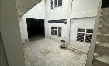 VENTA GRANDIOSA BODEGA ESQUINERA EN JAMUNDI