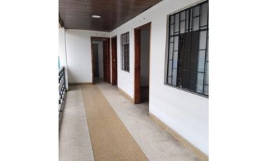 SE ARRIENDA CASA PARA INSTITUCION
