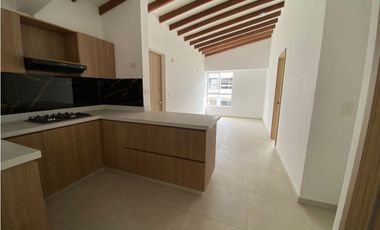 VENTA DE CASA EN GIRARDOTA EN UNIDAD CERRADA