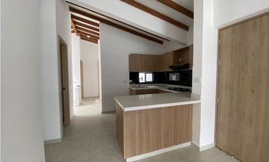 VENTA DE CASA EN GIRARDOTA EN UNIDAD CERRADA