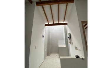 VENTA DE CASA EN GIRARDOTA EN UNIDAD CERRADA