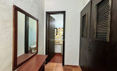 SE VENDE MAGNFICA  CASA EN FUSA CON PISCINA PRIVADA