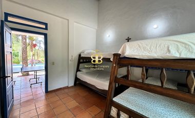 SE VENDE MAGNFICA  CASA EN FUSA CON PISCINA PRIVADA