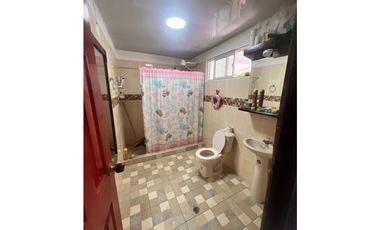 CASA LOTE EN VENTA MULALO YUMBO