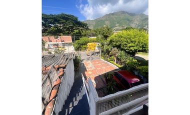 CASA LOTE EN VENTA MULALO YUMBO