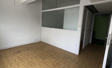 Oficina a metros de Laprida - Lomas de Zamora Oeste