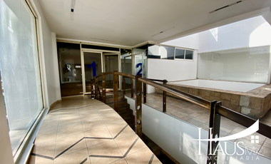 Edificio Comercial en Renta