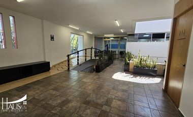 Edificio Comercial en Renta
