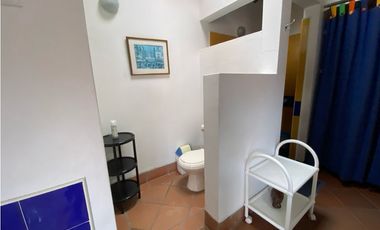 Venta Casa en San Jerónimo, unidad cerrada 193 mts, amoblada