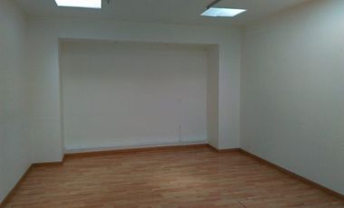 Local en VENTA Plaza Fiesta Camelinas, Morelia