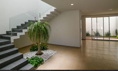 Casas en Venta dentro de Cañadas del Bosque etapa 4, Tres Marías, Morelia