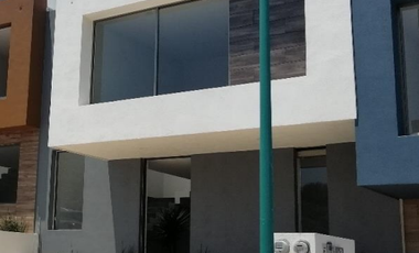 Casas en Venta dentro de Cañadas del Bosque etapa 4, Tres Marías, Morelia