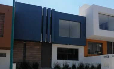 Casas en Venta dentro de Cañadas del Bosque etapa 4, Tres Marías, Morelia