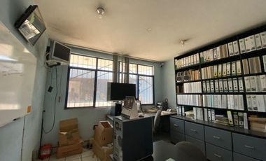 Bodega en RENTA, sobre Carretera a Salamanca, Fracc. Los Ángeles