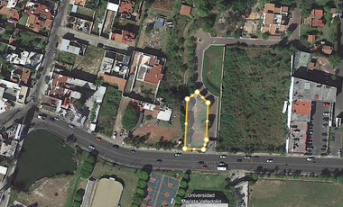 Terreno en RENTA sobre Av. Juan Pablo II, Altozano, Morelia