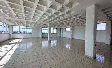 Edificio en RENTA, en Col. Ventura Puente en Morelia
