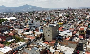 Edificio en RENTA, en Col. Ventura Puente en Morelia