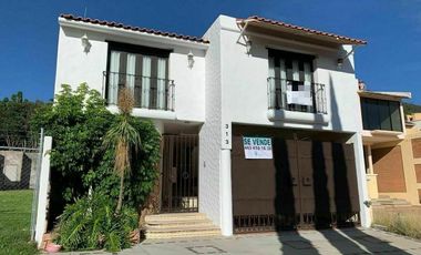 Casa en VENTA para inversión en Fracc. Lomas de las Américas Norte, Morelia