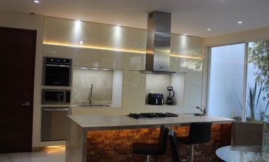 Casa en VENTA dentro del Club de Golf Altozano, en Morelia