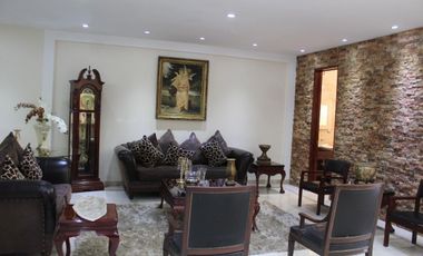Casa en VENTA dentro del Club de Golf Altozano, en Morelia