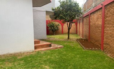 Casa en VENTA en col. Manantiales, Morelia