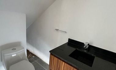 Casa en VENTA, dentro del Fracc. Cañadas del Bosque, Tres Marías, Morelia