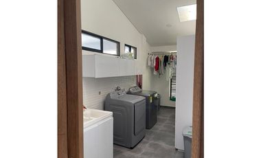 Casa campestre en venta en condominio cerrado - Rozo Palmira Valle