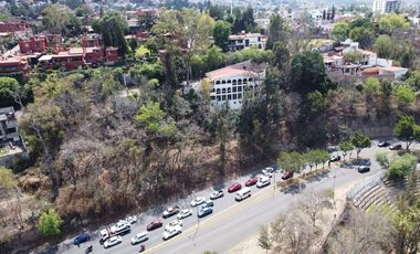 Edificio en VENTA  en Col. Vista Bella en Morelia
