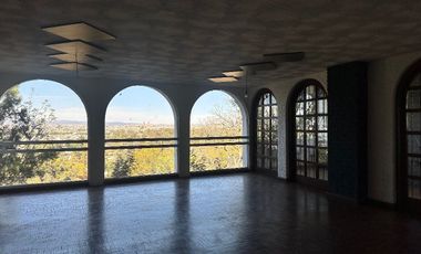 Edificio en VENTA  en Col. Vista Bella en Morelia