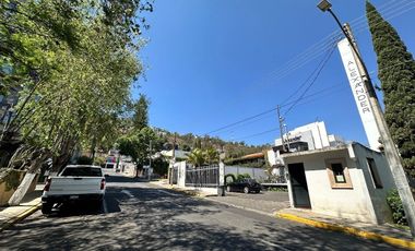 Local Comercial en RENTA  justo a espaldas de La Paloma, en Morelia