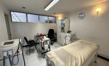Local Comercial en RENTA  justo a espaldas de La Paloma, en Morelia