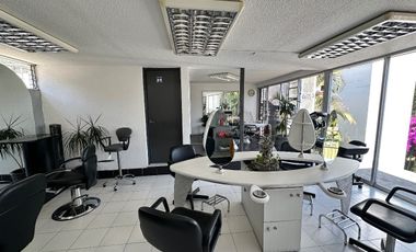 Local Comercial en RENTA  justo a espaldas de La Paloma, en Morelia