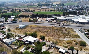 Terreno en RENTA sobre Carretera a Salamanca, San José Trinidad