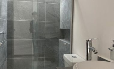 Casa en VENTA, en Vistas Altozano, dentro de Coto Cisnes, en Morelia